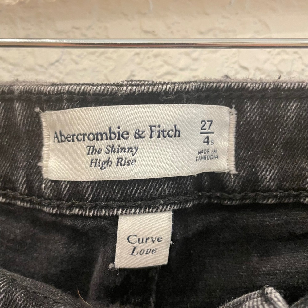 Abercrombie & Fitch Curve Love The Skinny High Rise Distressed Black Jeans 27/4S - Picture 4 of 10
